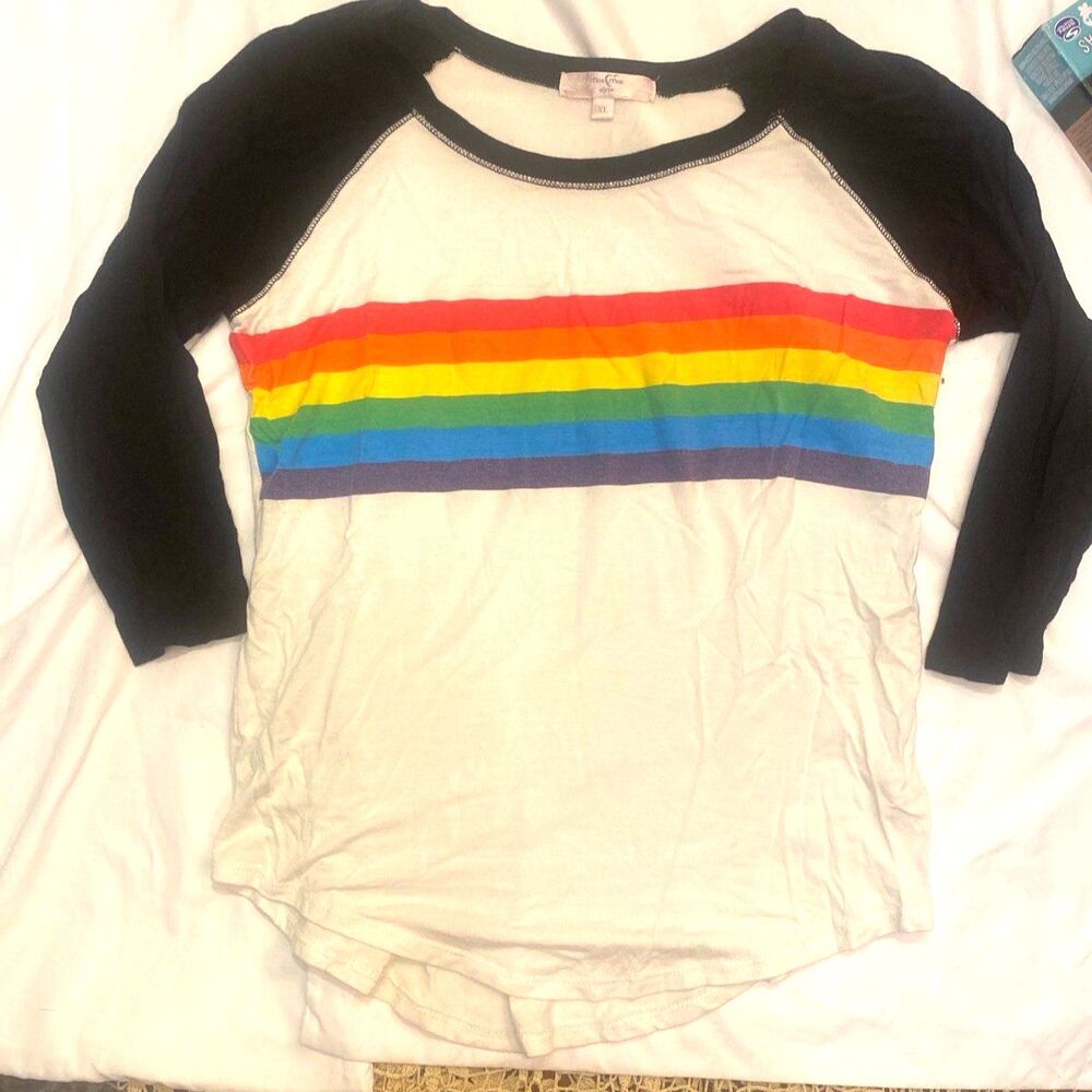 Moa Moa Girls Rainbow Stripe Raglan Tee – Girls XL (Women’s Small)